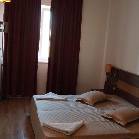 ブカレストMarcy Apartamentアパートメント エクステリア 写真
